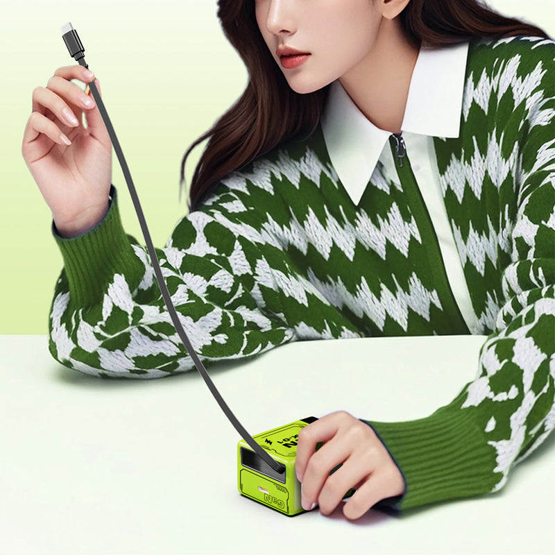 ⏳Time-limited Special⏰Quick charger adapter with retractable type C cable & connector