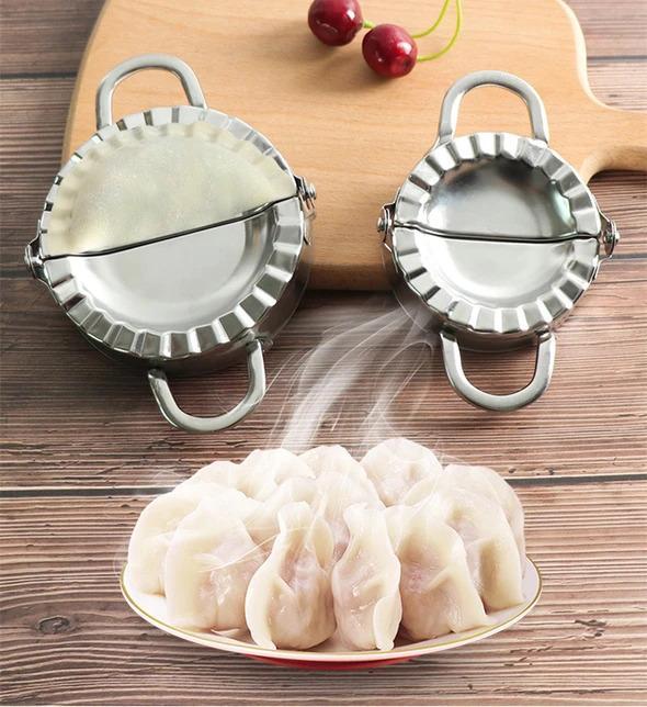 🥟🛡️ Stainless Dumpling Mold – Non-Stick, Easy Clean, Dough Cutter – Shape Like a Pro! 🌟