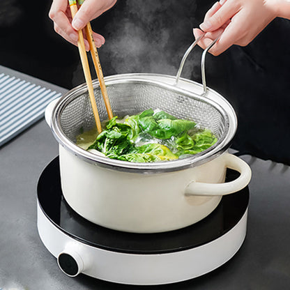 🪴🫙 50% OFF! Handheld Stainless Steel Sieve – Fine & Coarse Mesh, Ergonomic Handle, Rust-Resistant
