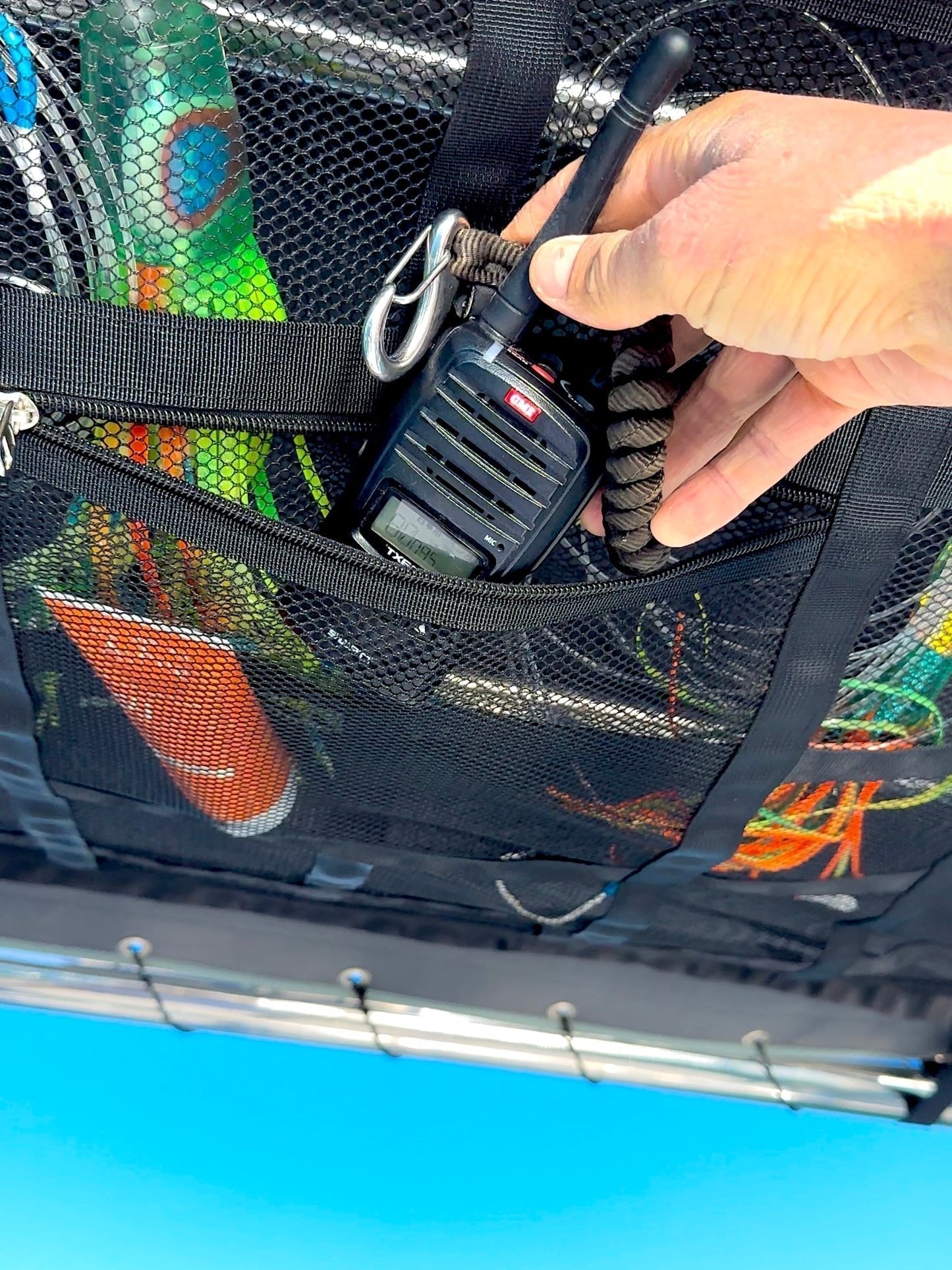 🚤50% OFF NOW! Overhead Mesh Gear Storage Net, Adjustable Car Roof Storage Bag, Multi‑Pocket Ceiling Mesh Organizer for SUV, Van, 4x4, Boat & Rooftop Tent, Holds Fishing Gear & Outdoor Supplies