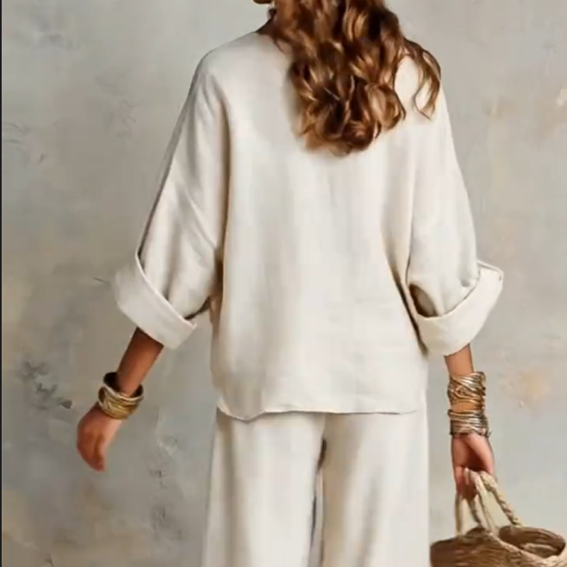 🌸 LIMITED-TIME 50% OFF! 👚 Women's V-Neck Top & Wide-Leg Pants Set – Chic, Coordinated & Breezy 👖