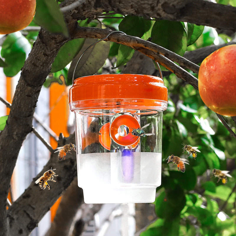 ✨ Solar Powered Wasp Trap – 24/7 Chemical-Free Pest Control For Your Yard! ✨