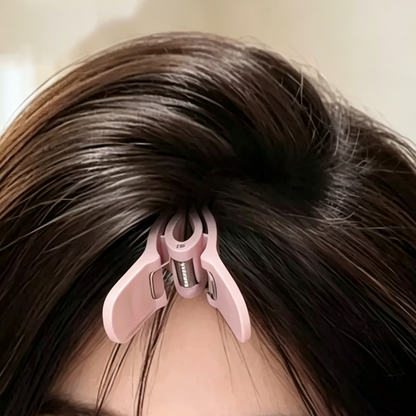 🔥Buy 1 Get 1 Free—50% Off for a Limited Time!!! A root-lifting clip specifically designed for thinning hair at the crown